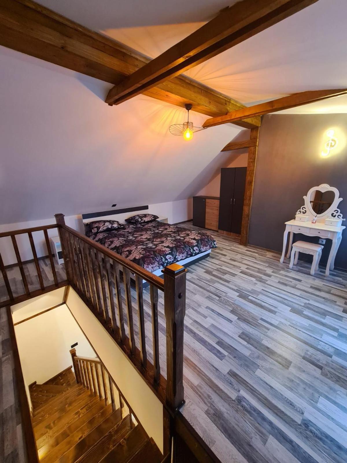 Apartament Delia Braşov Exterior foto